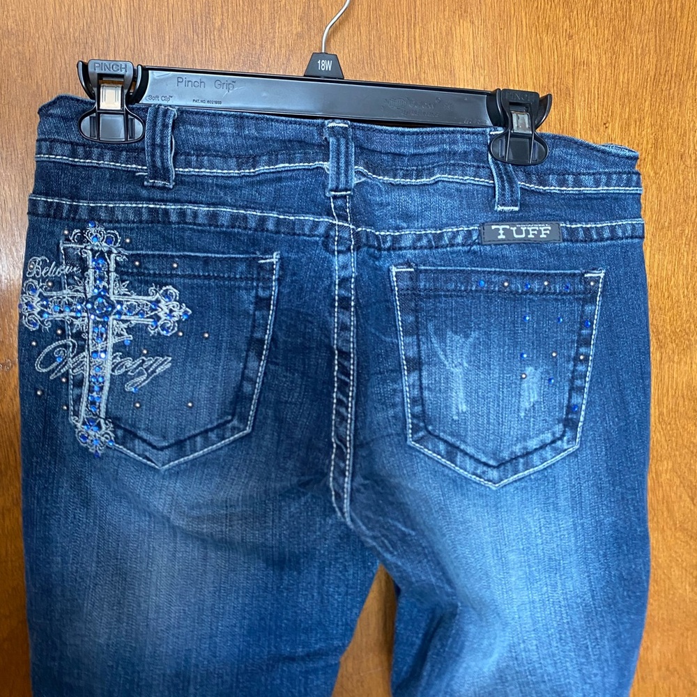 Cowgirl Tuff Limited Edition Blue Victory 28x35